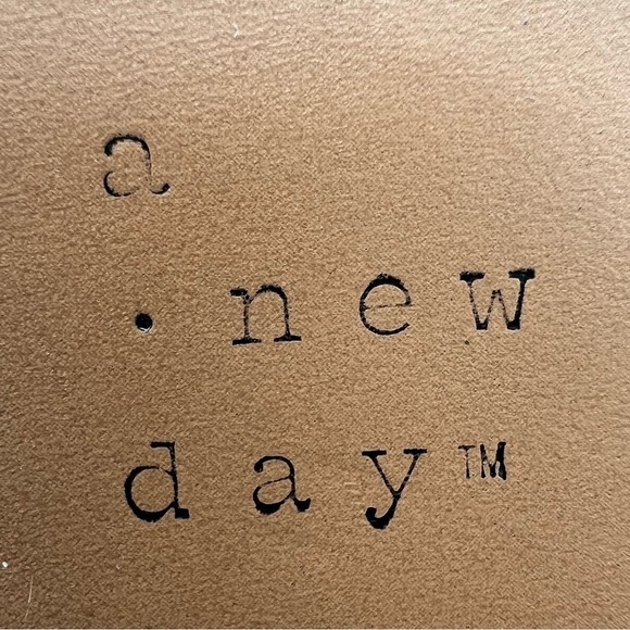 A New Day Brown Silver Snake Print Wedge Sandals Size 6 Women’s - Picture 2 of 8